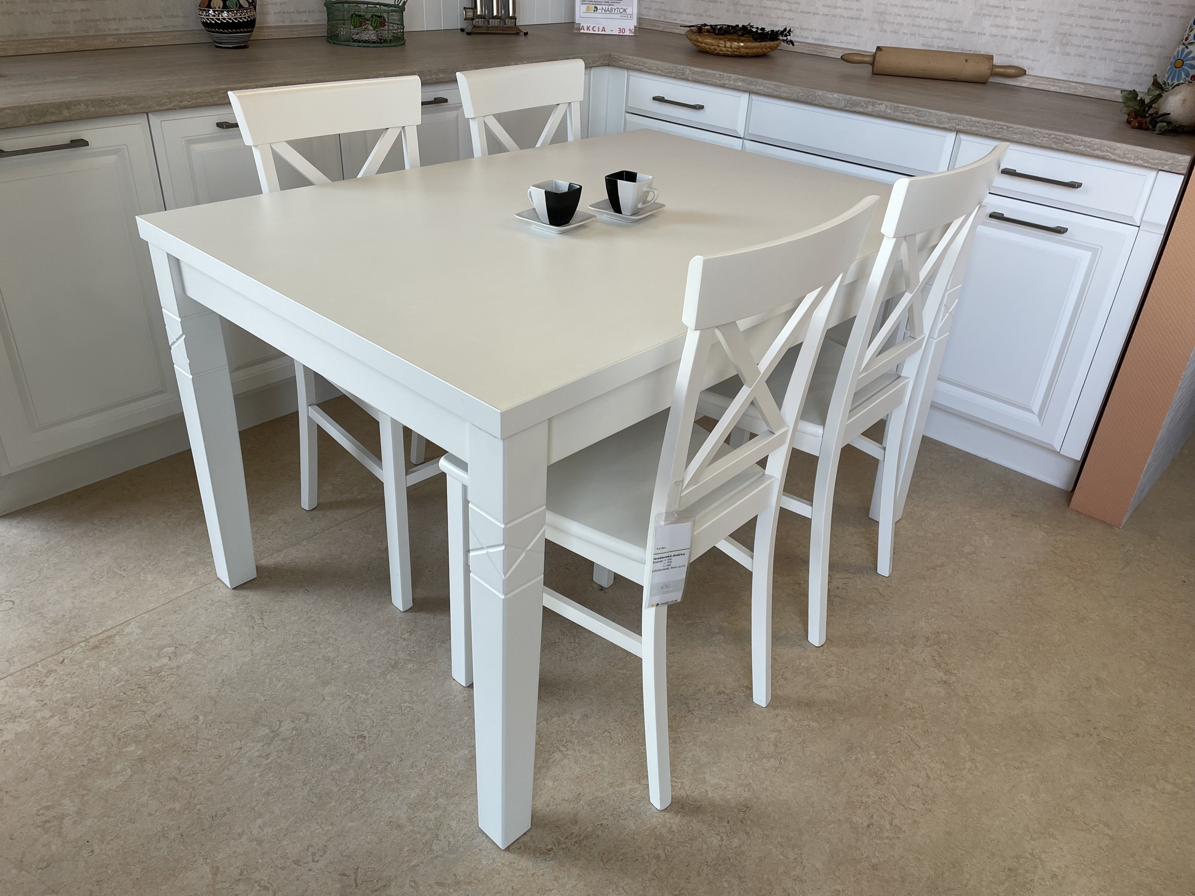 Zostava: stôl KAROLÍNA + stolička TATRA biela
