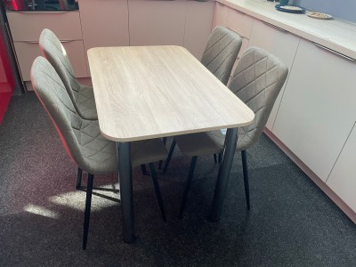 Zostava: stôl BOLZANO + stoličky CT-283 (LC)